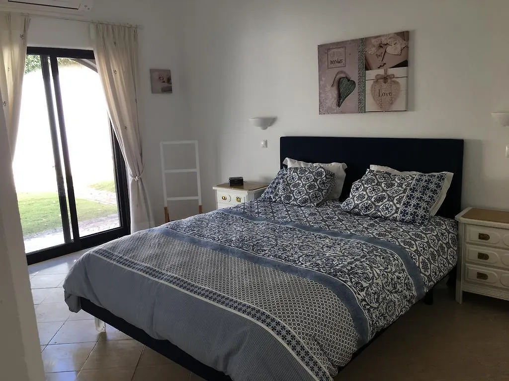 Alto Club Apartments 알보르 포르투갈